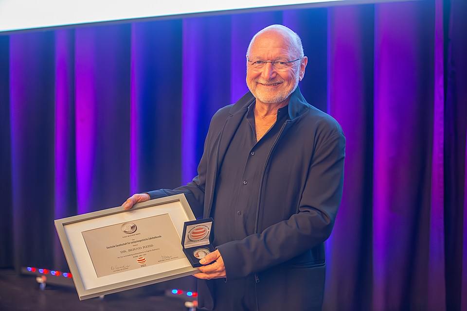 Verleihung auf dem DIGITAL SUMMIT in Köln 
